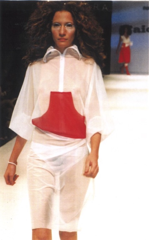 Linha do tempo: na onda dos anos 2000, é mais do que hora de lembrar de Caio Gobbi Desfile da Caio Gobbi na Casa de Criadores.