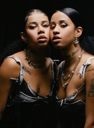 as irmãs gemeas tasha e tracie