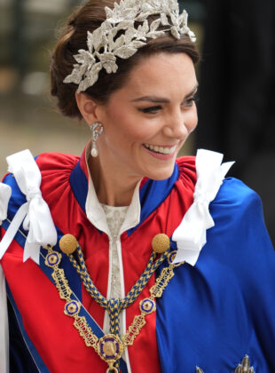 kate middleton no coroação do rei charles III
