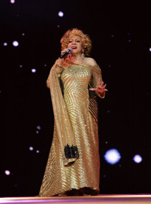 4a35bd399703e4cfc01a08cce1b40221 xxlarge