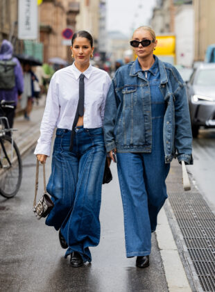 5 tendências de jeans para além do básico: incremente o visual com o patchwork, comprimento máxi, lavagens y2k, cargo e shape oversized