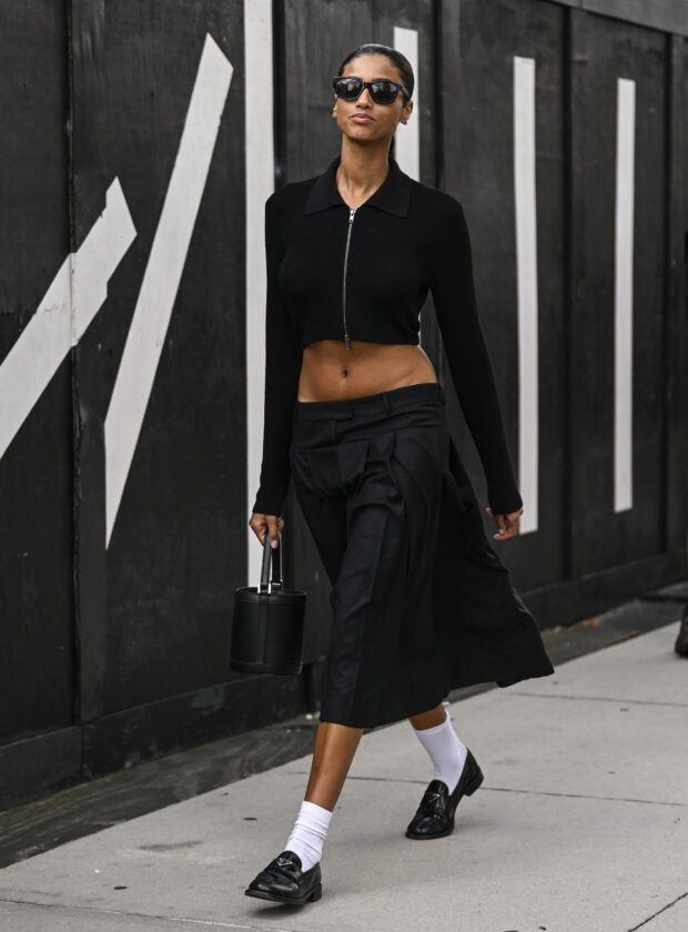 sapatos loafers - street style