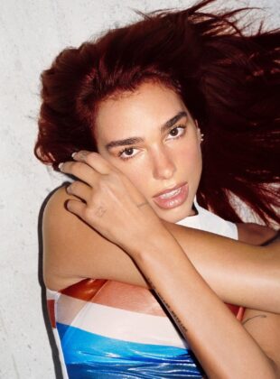 Cherry cola hair de Dua Lipa
