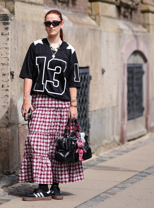 os principais acessórios tendência do street style da copenhagen fashion week
