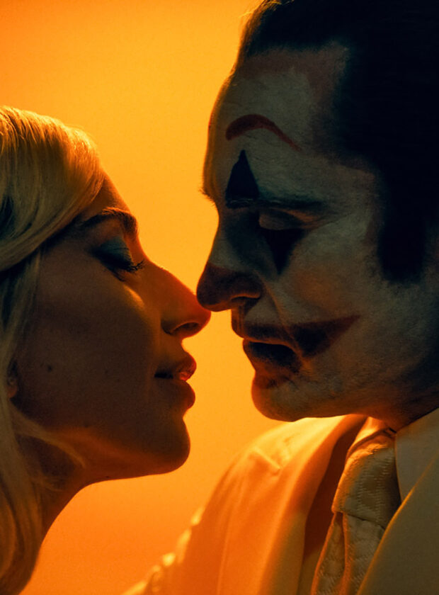 Joaquin Phoenix e Lady Gaga em cena de Coringa: Delírio a dois
