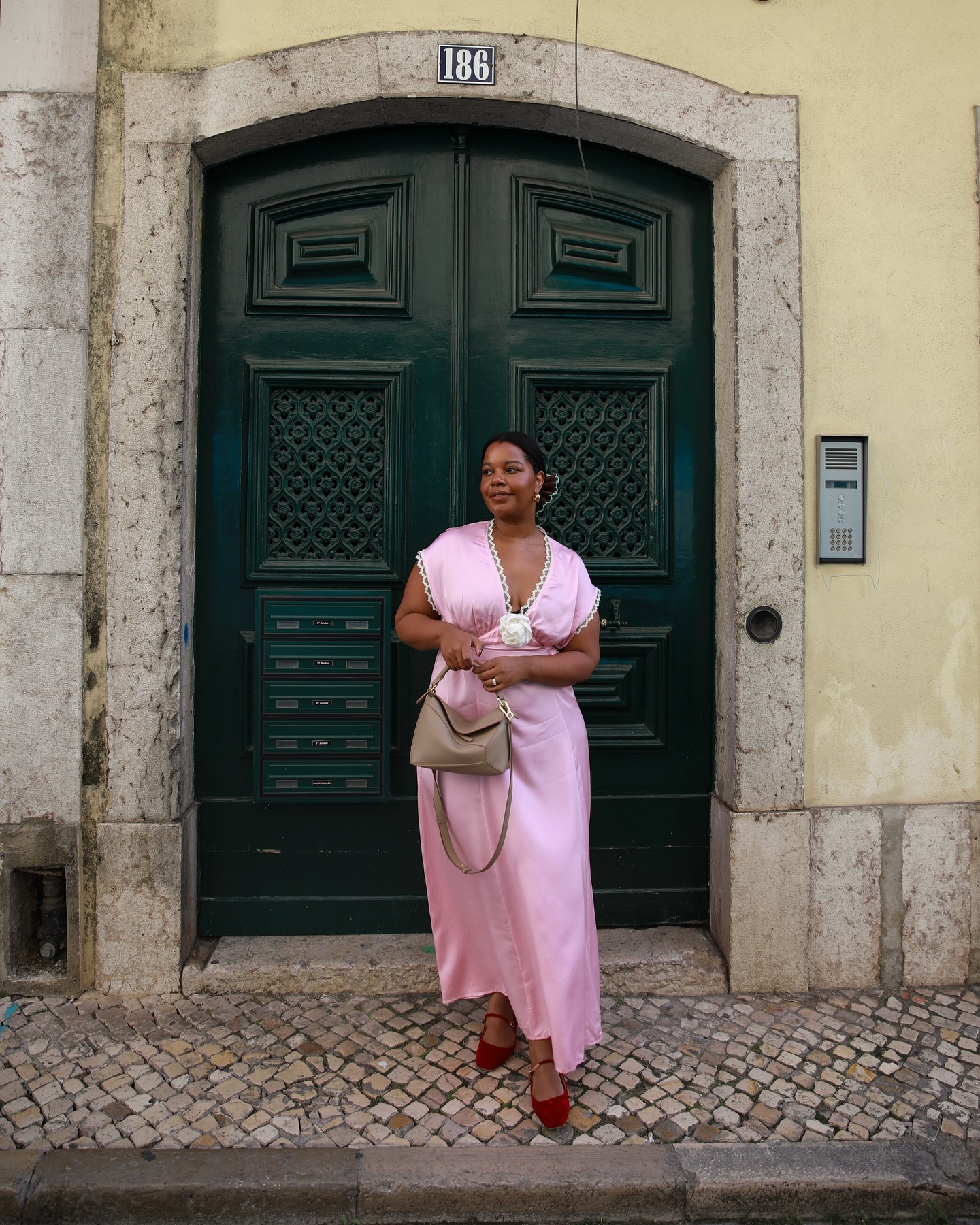 7 VESTIDOS PARA USAR NO NATAL - ELLE Brasil