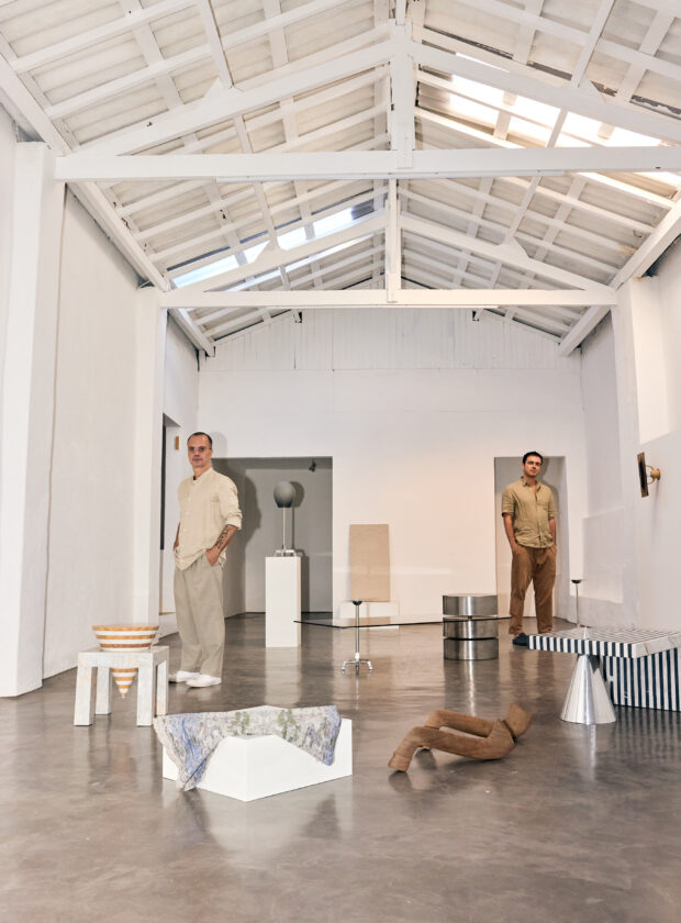 Os designers André Bastos e Pedro Ávila.