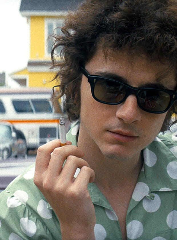 Timothée Chalamet como Bob Dylan