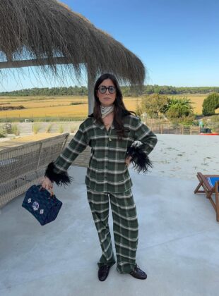 calça estampada em looks elegantes