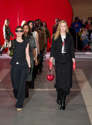 AW25 Copenhagen Fashion Week Baum und Pferdgarten Runway 4x5 James Cochrane 35