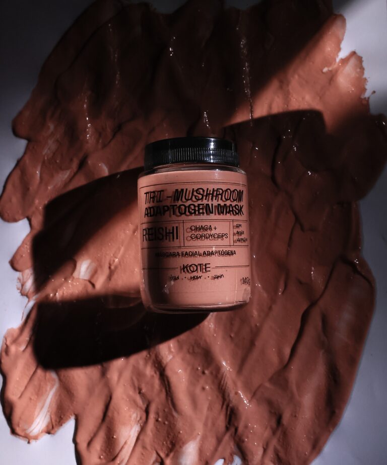 adaptógenos no skincare: skincare com cogumelos reishi, cordyceps, tremella, chaga