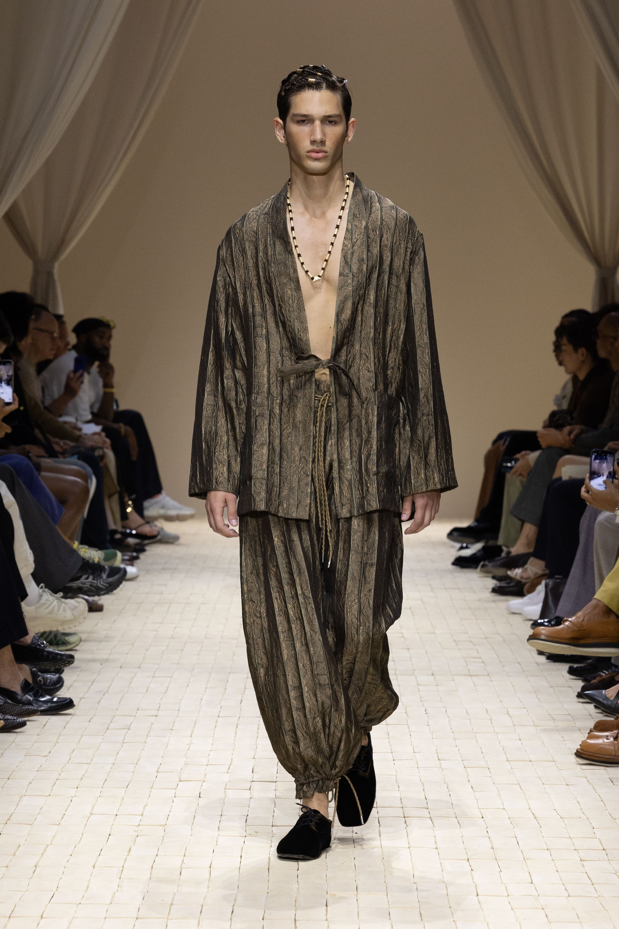 EMPORIO ARMANI EAM SS26 Courtesy of Giorgio Armani 16