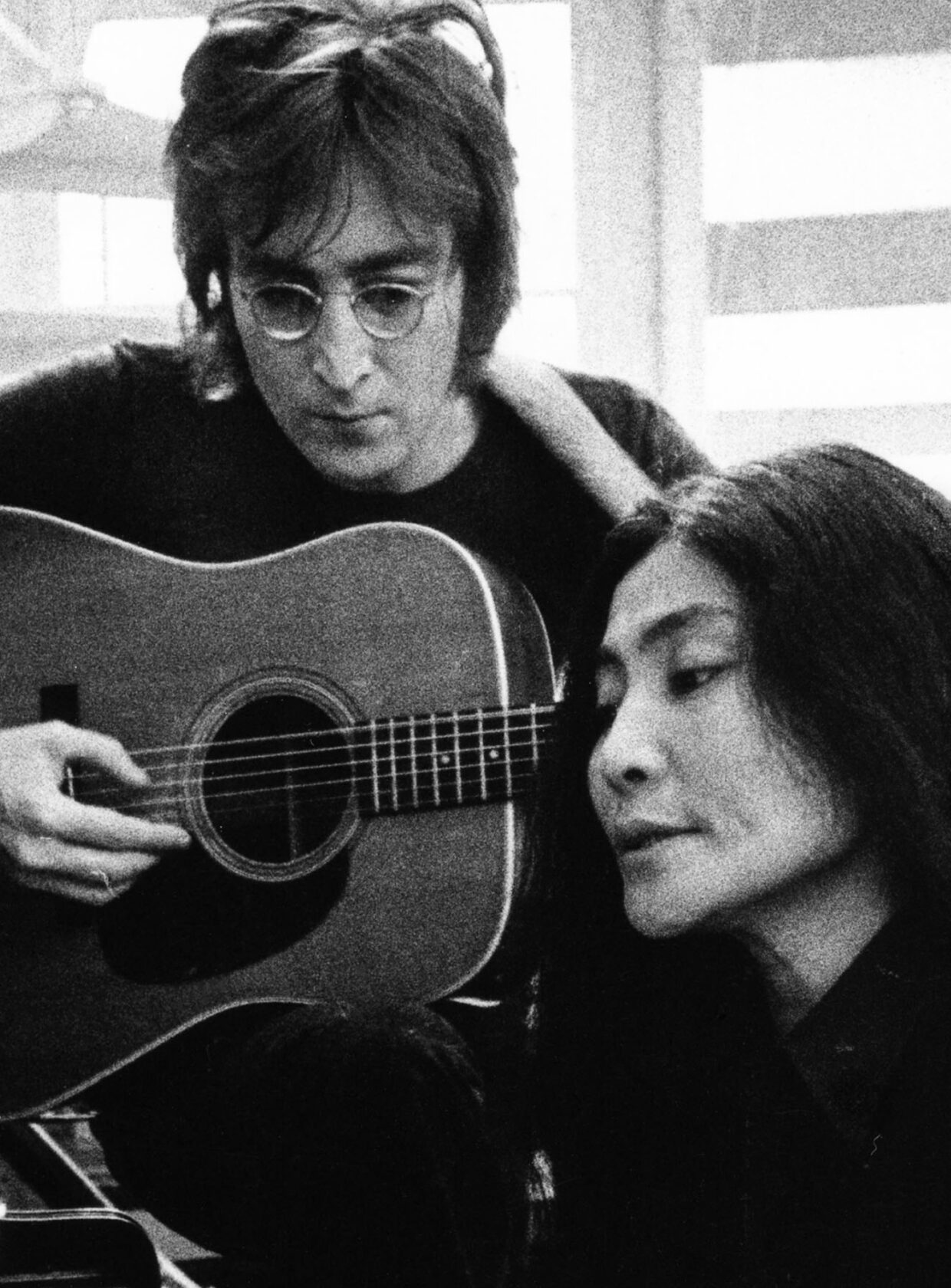 Todas as mulheres do 17º In-Edit Documentário sobre John Lennon e Yoko Ono é um dos destaques do 17º In-Edit