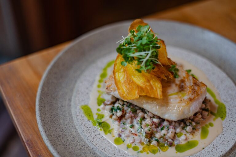 Lombo de peixe branco Quintal das Letras Creditos Agencia Sairas restaurantes em paraty