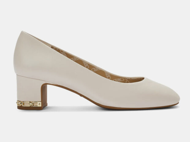Sapato de noiva de salto grosso jul25 Michael Kors