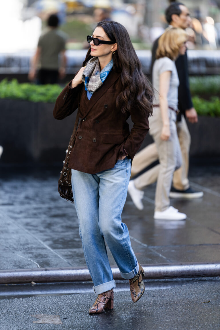 looks do diabo veste prada 2: andrea sachs por anne hathaway
