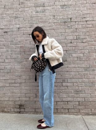 Os looks com casacos felpudos são os favoritos da vez