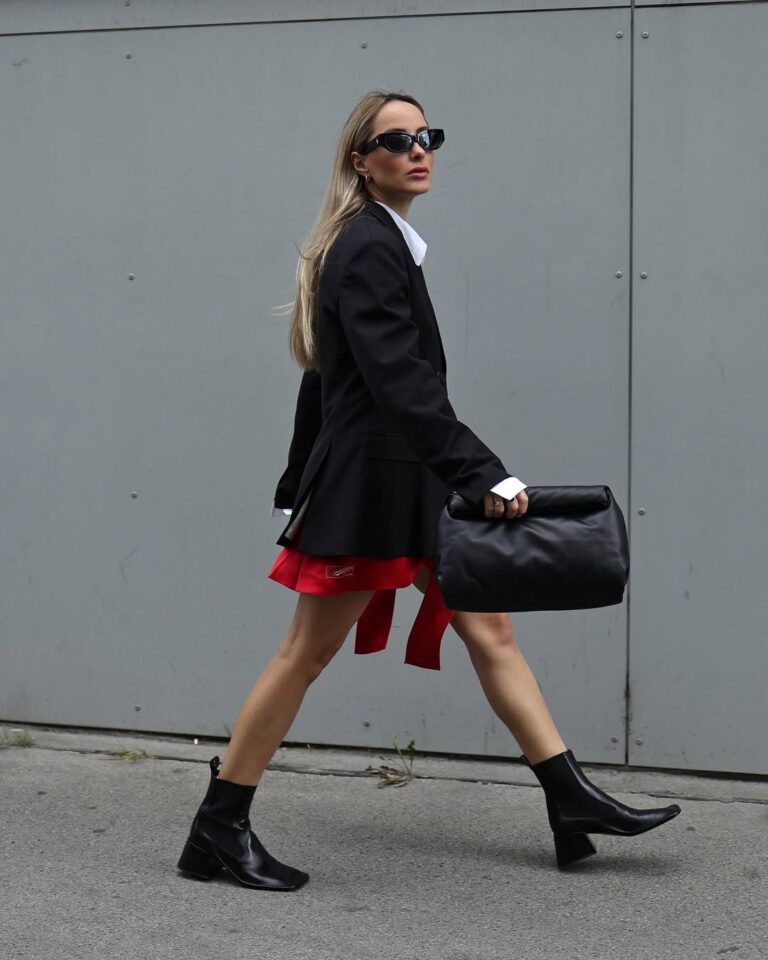 A bota de cano curto pode te surpreender em looks cheios de estilo
