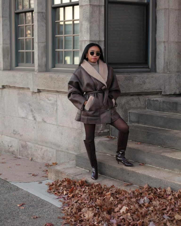 Os looks com casacos felpudos são os favoritos da vez