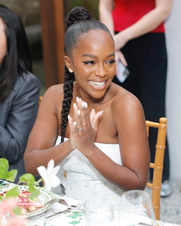 11 inspirações de penteados para casamento para madrinhas e convidadas penteados para casamento