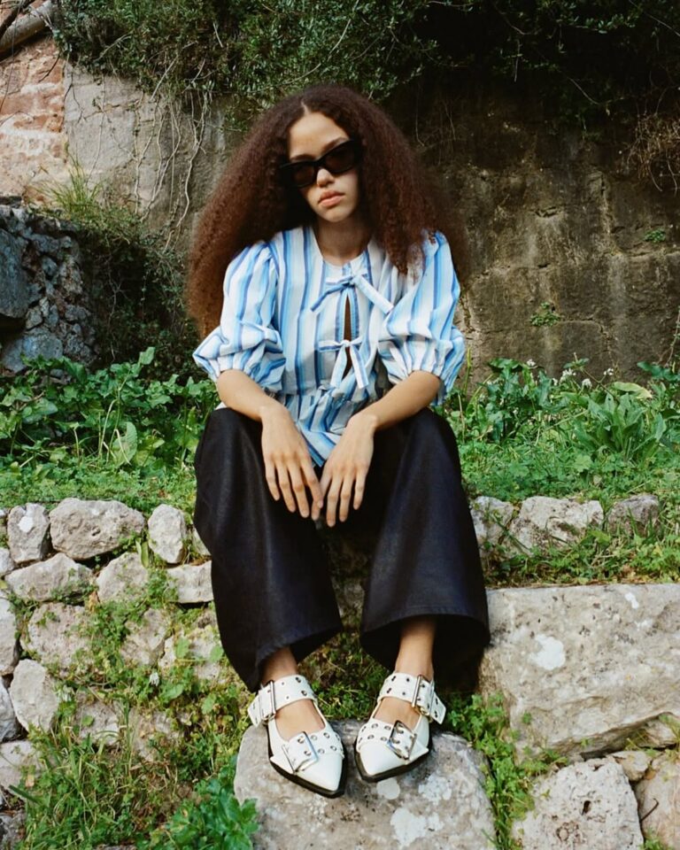 Blusa babydoll ago27 @ganni