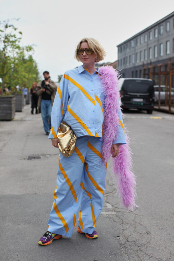 5 looks de grávidas fashionistas no street style para você se inspirar looks de grávidas fashionistas no street style