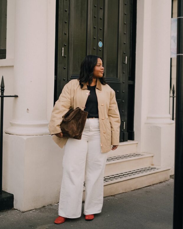 looks com jaqueta bege