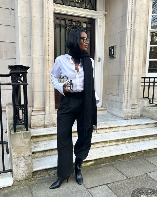 looks com cachecol no trabalho