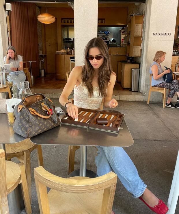 looks com blusas de renda