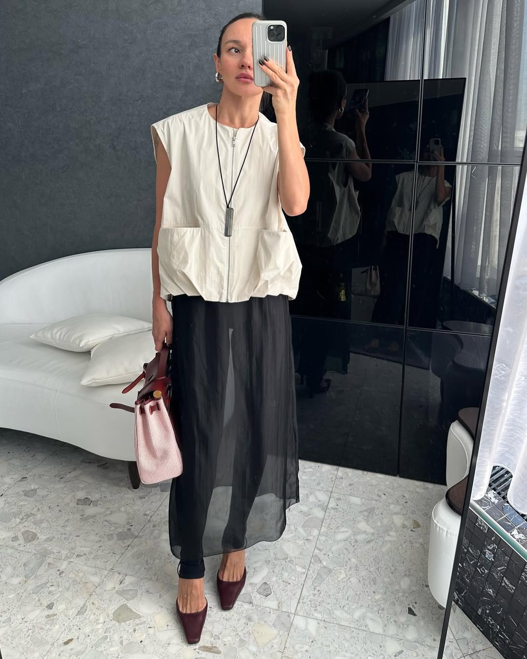 looks com saia transparente