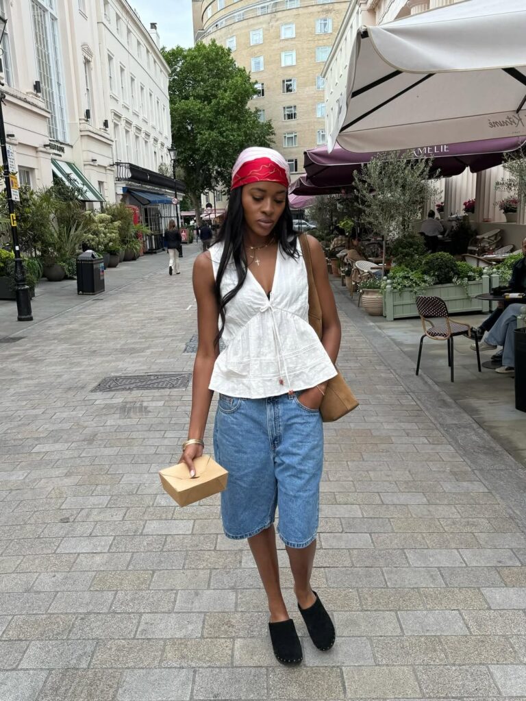 como usar a bermuda feminina nos dias quentes 