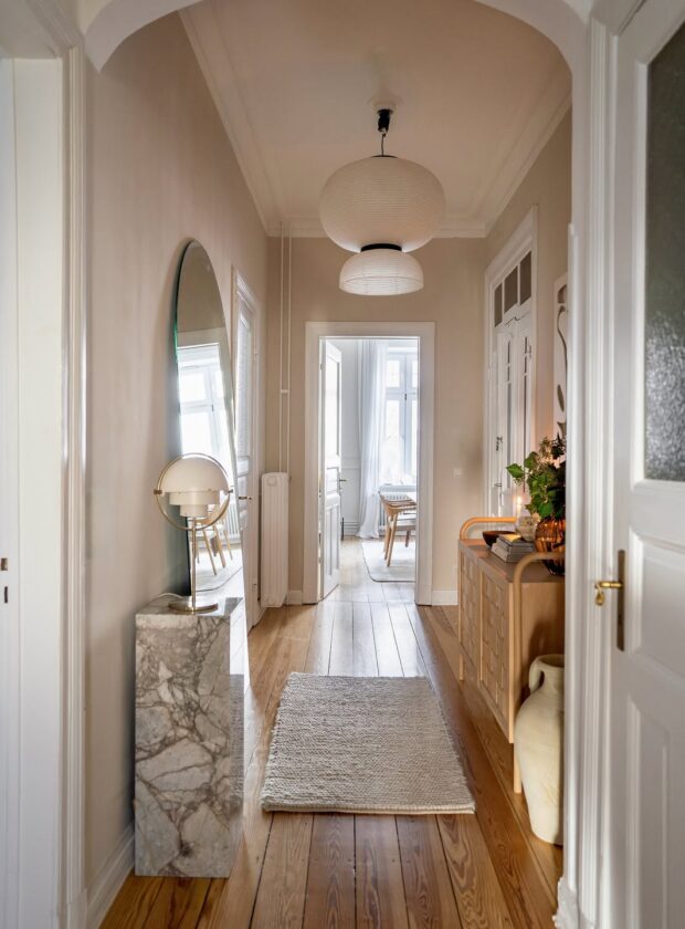 7 ideais práticas e charmosas para um corredor decorado