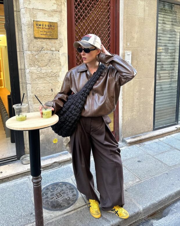 larabsmnn_looks_com_calça_de_alfaiataria