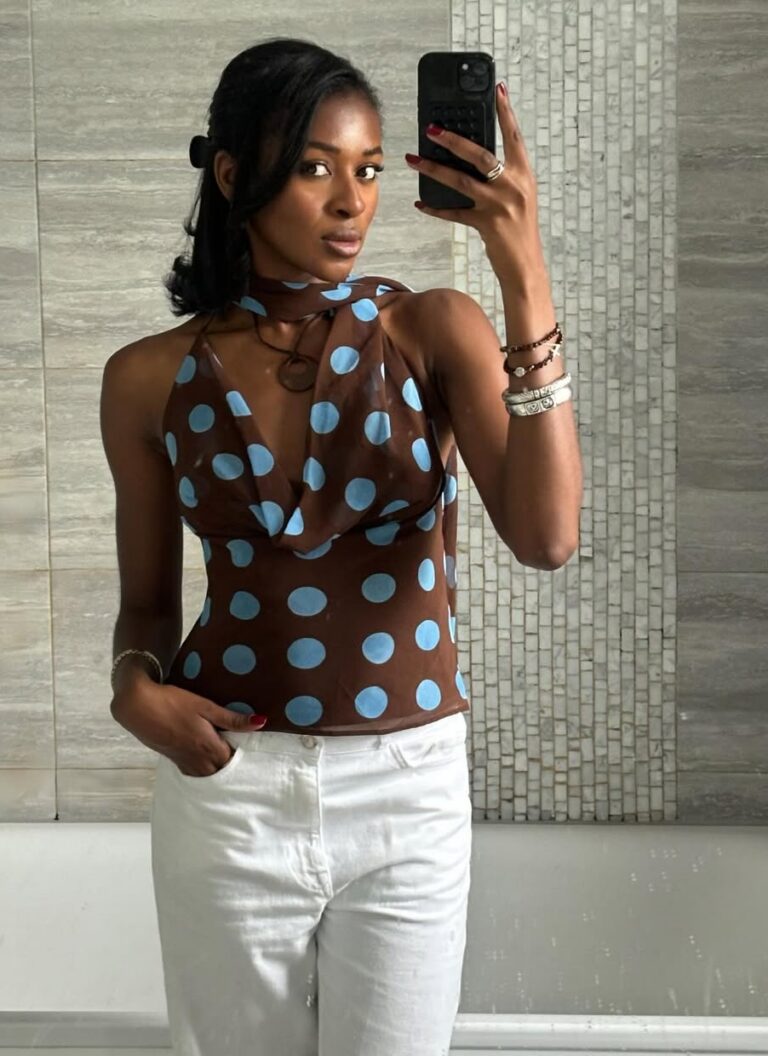 a estampa poá é tendência de moda