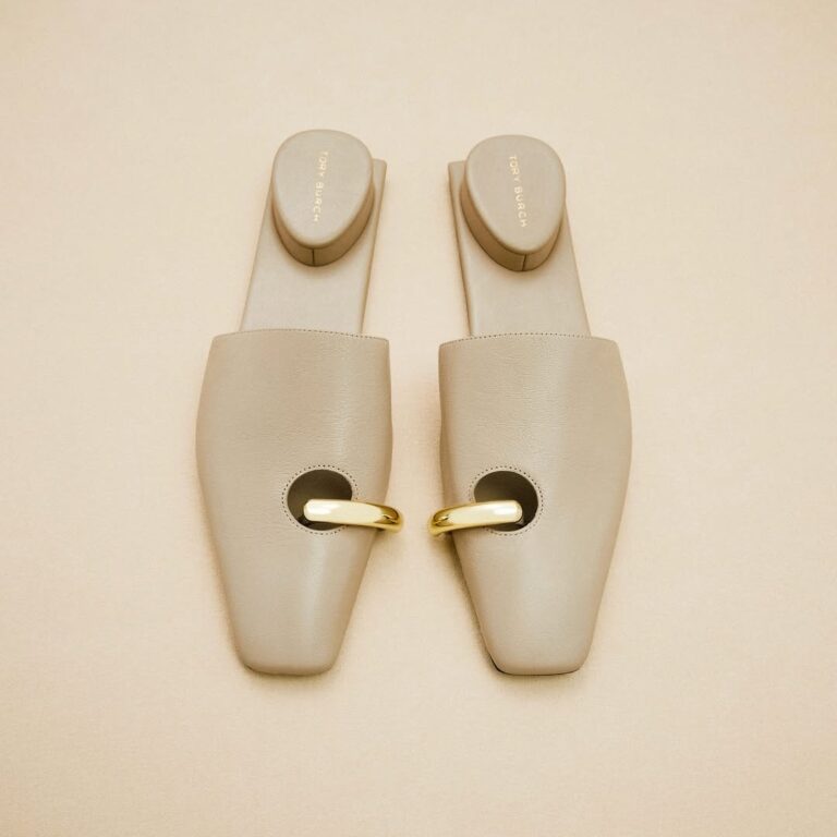 Por que os sapatos da Tory Burch são uma nova obsessão? sapatos da Tory Burch