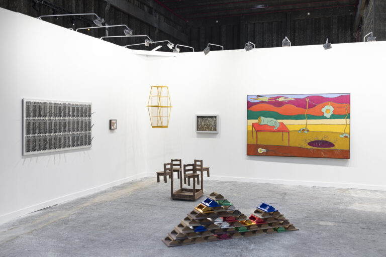 6 galerias e projetos para ver na SP-Arte Rotas 2025 SP-Arte Rotas 2025: visão da galeria Luisa Strina.