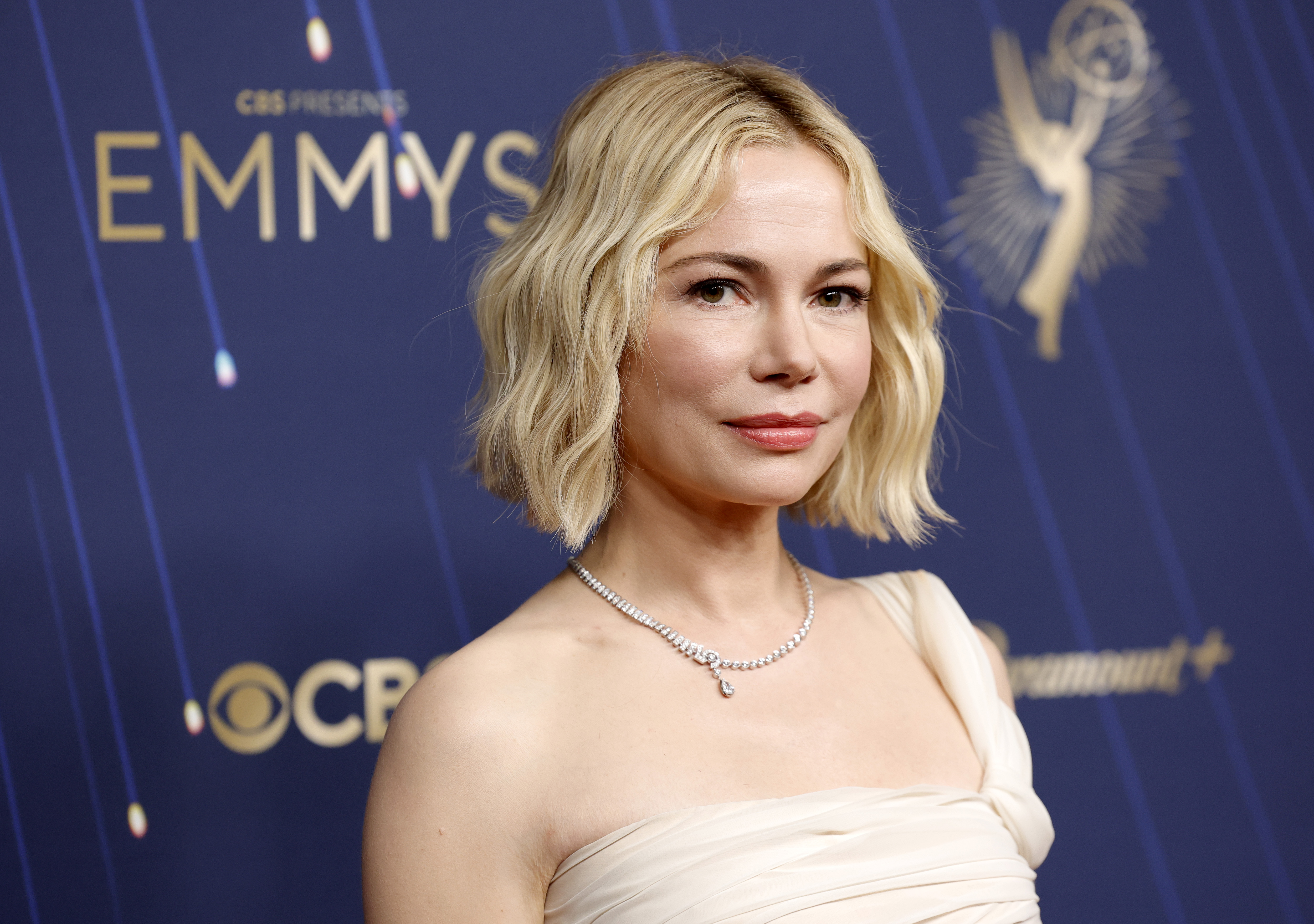 Cabelo e maquiagem do Emmy 2025