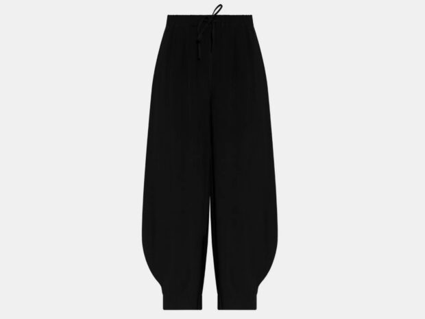 Calça aladim: 16 modelos para quem busca conforto cool Calca Aladim set25 Gestuz