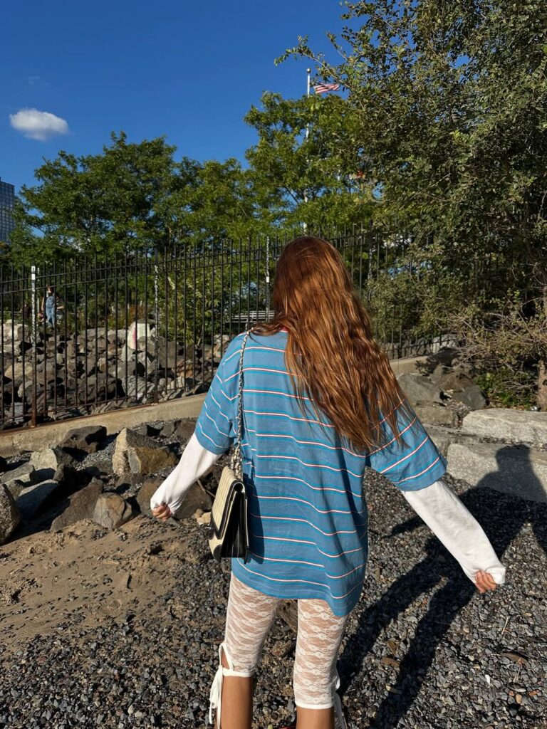 Calça de renda: 10 versões que estão bombando em 2025 Calça de renda