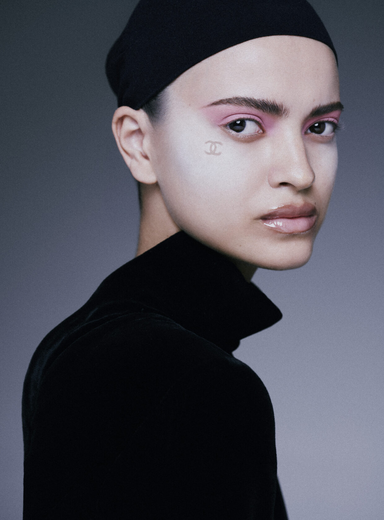 Elle Chanel HickDuarte 9767