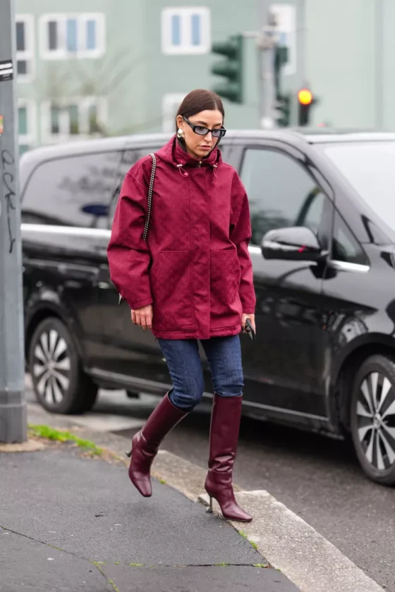 looks com capa de chuva