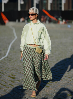 looks com jaqueta windbreaker