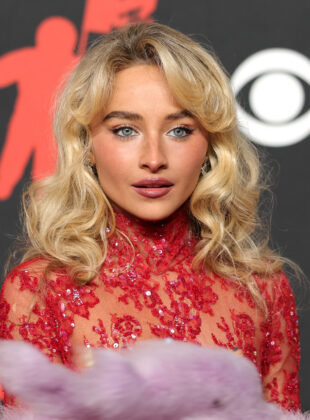 Cabelo e maquiagem do VMA 2025