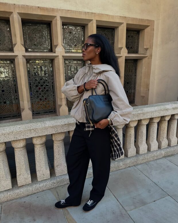 looks com jaqueta windbreaker