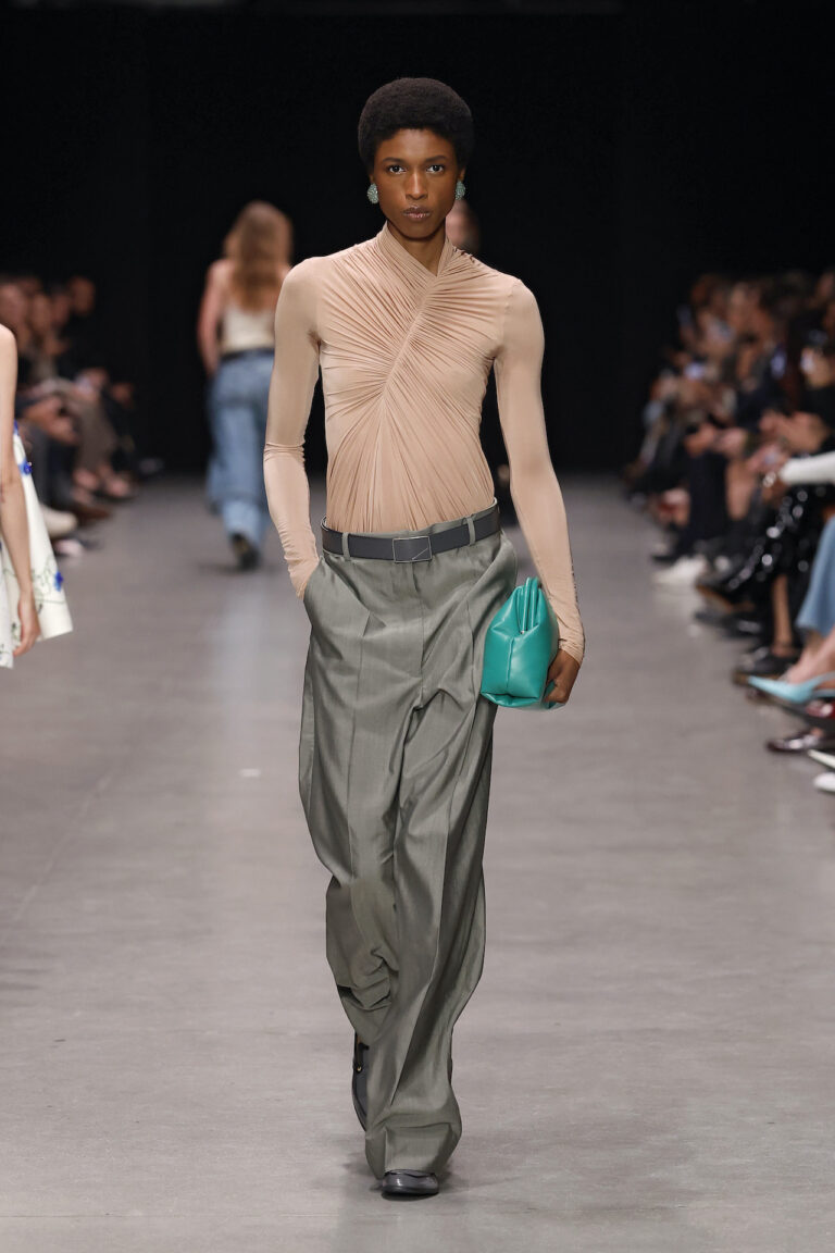 StellaMcCartneyVer26 GettyImages 2238391321