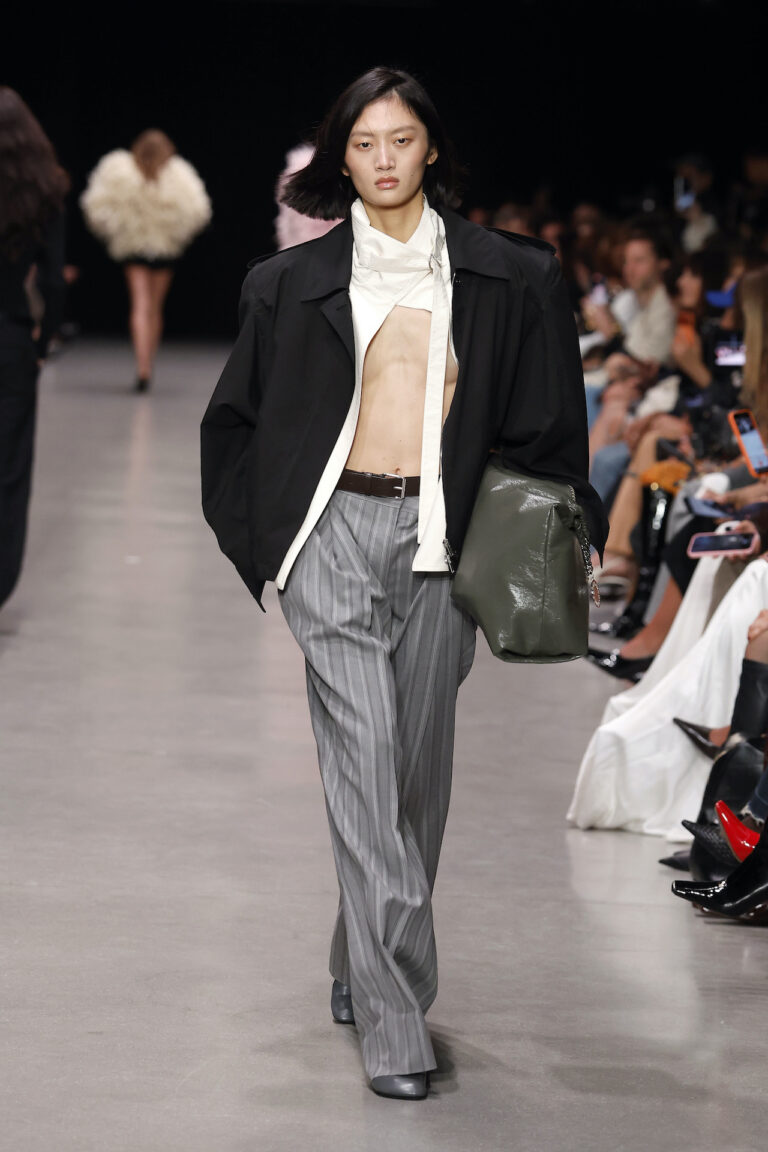 StellaMcCartneyVer26 GettyImages 2238391426