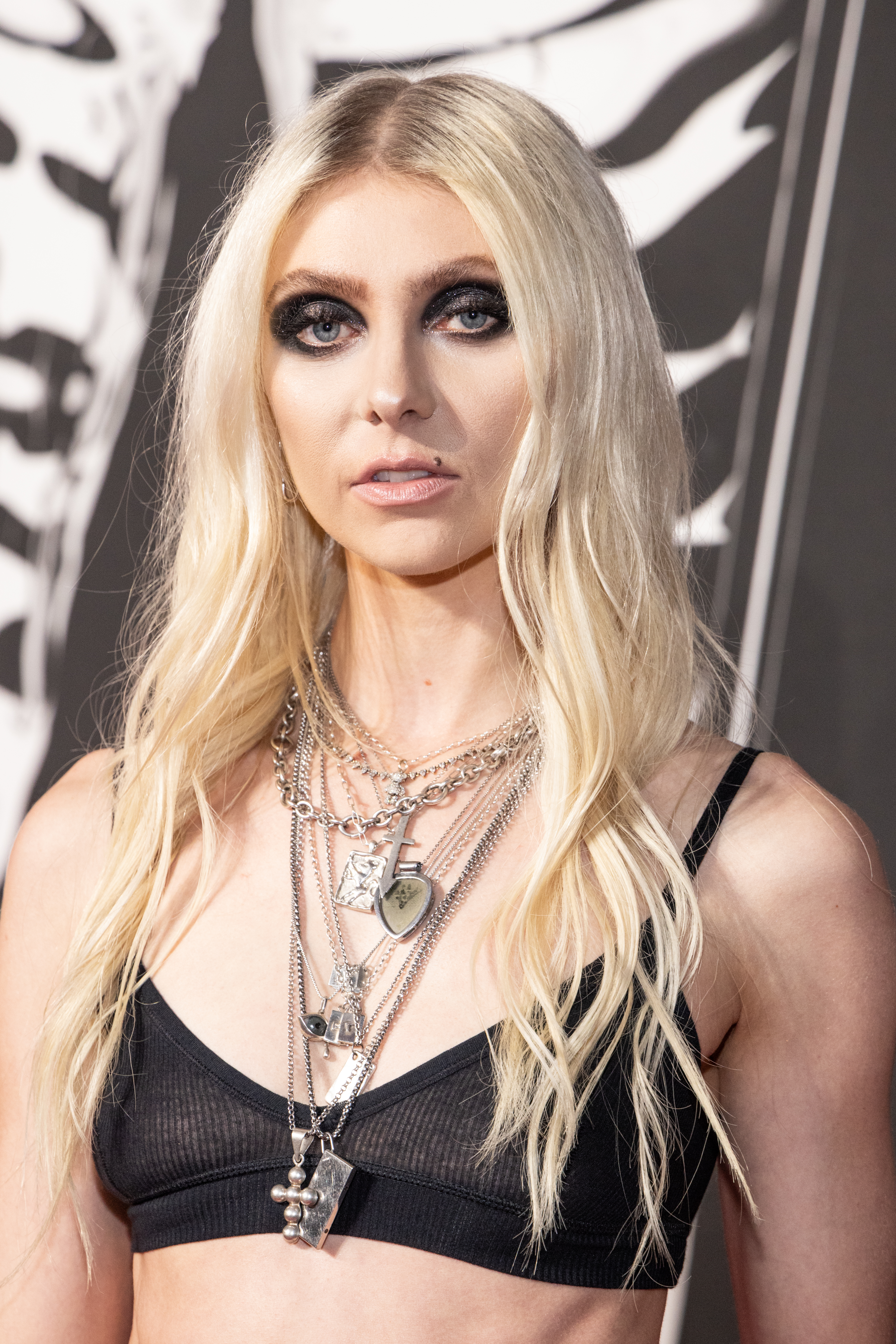 Cabelo e maquiagem do VMA 2025