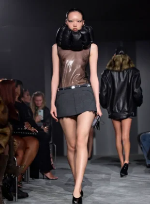 Alexander Wang, verão 2026.