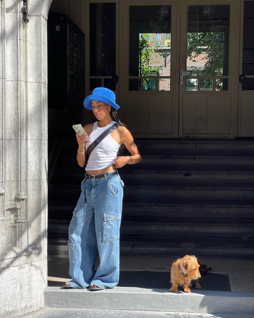 6 looks com chapéu bucket para se inspirar no próximo verão chapeu bucket