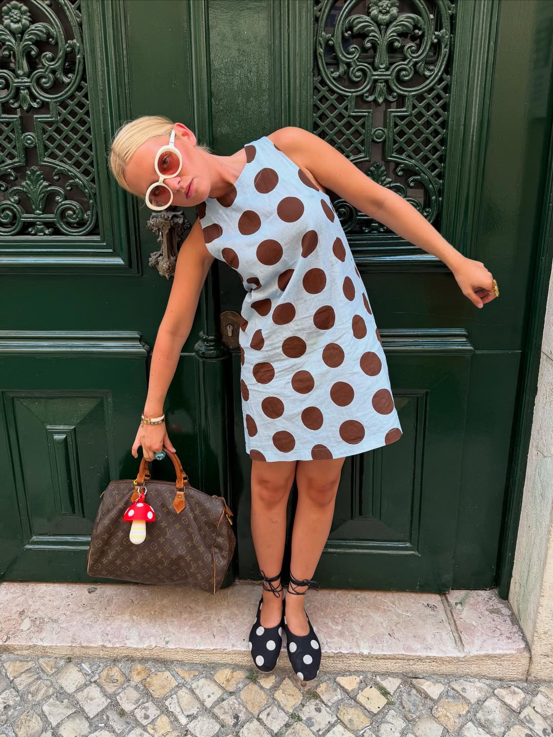 looks com poá coloridos